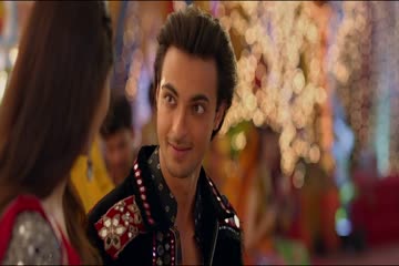 Loveyatri Love Will Take Over 2018 thumb 