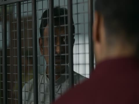 Mirzapur 2024 S3Ep8 Raja Beta Episode 8 Hindi thumb 